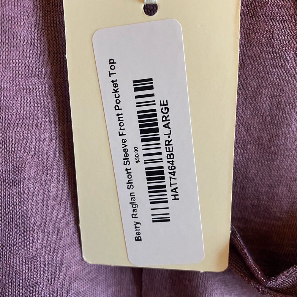 Size large tee! Never worn